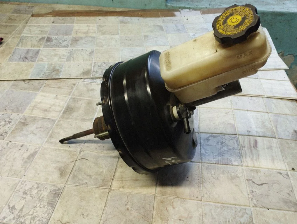 Brake booster P96625867