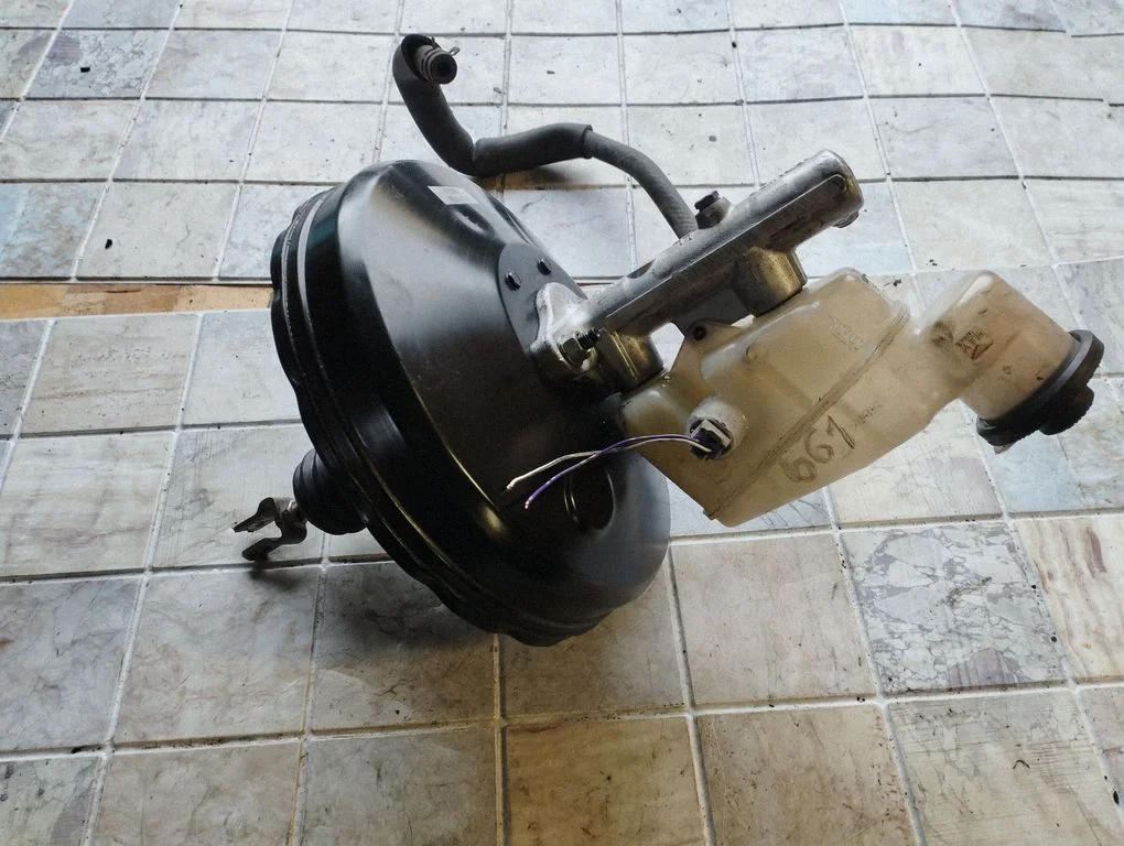Brake booster – Toyota Yaris (2006-2011)