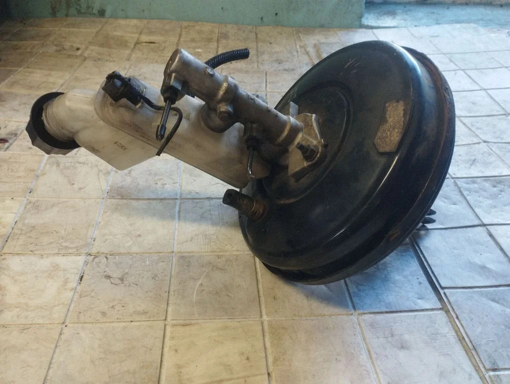 Brake booster C0504001