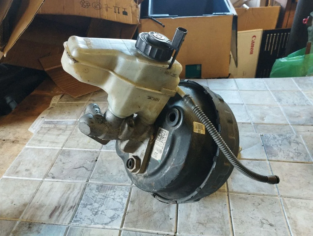Serwo hamulcowe – Audi A3 S3 8P (2003-2012)