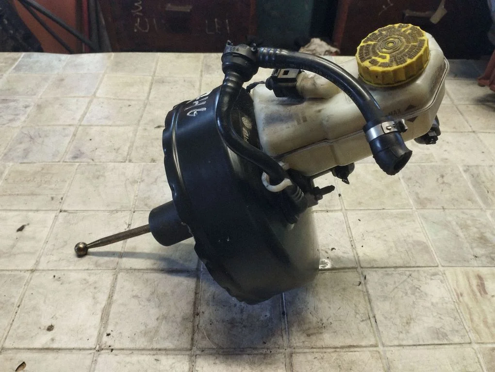 Brake booster – Skoda Fabia Mk1 (6Y) (1999-2007)