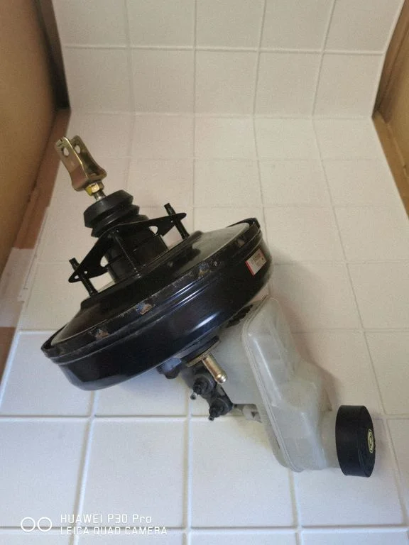 Brake booster – Toyota Yaris Verso (1999-2005)