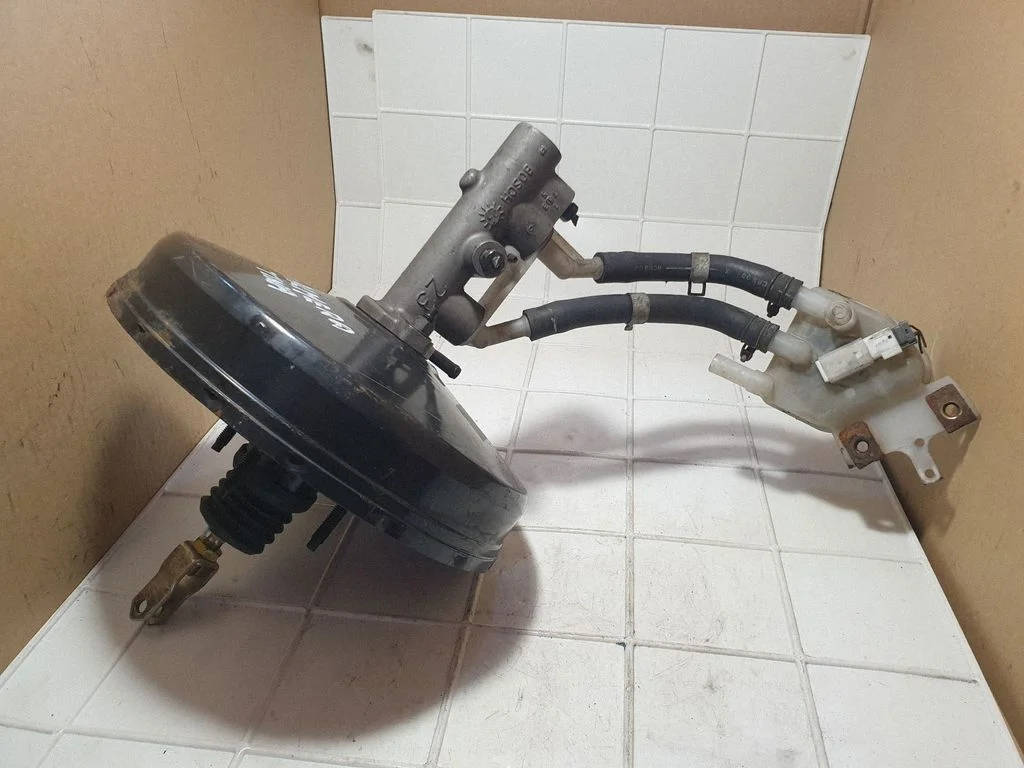 Brake booster – Nissan Almera N16 (2000-2010)