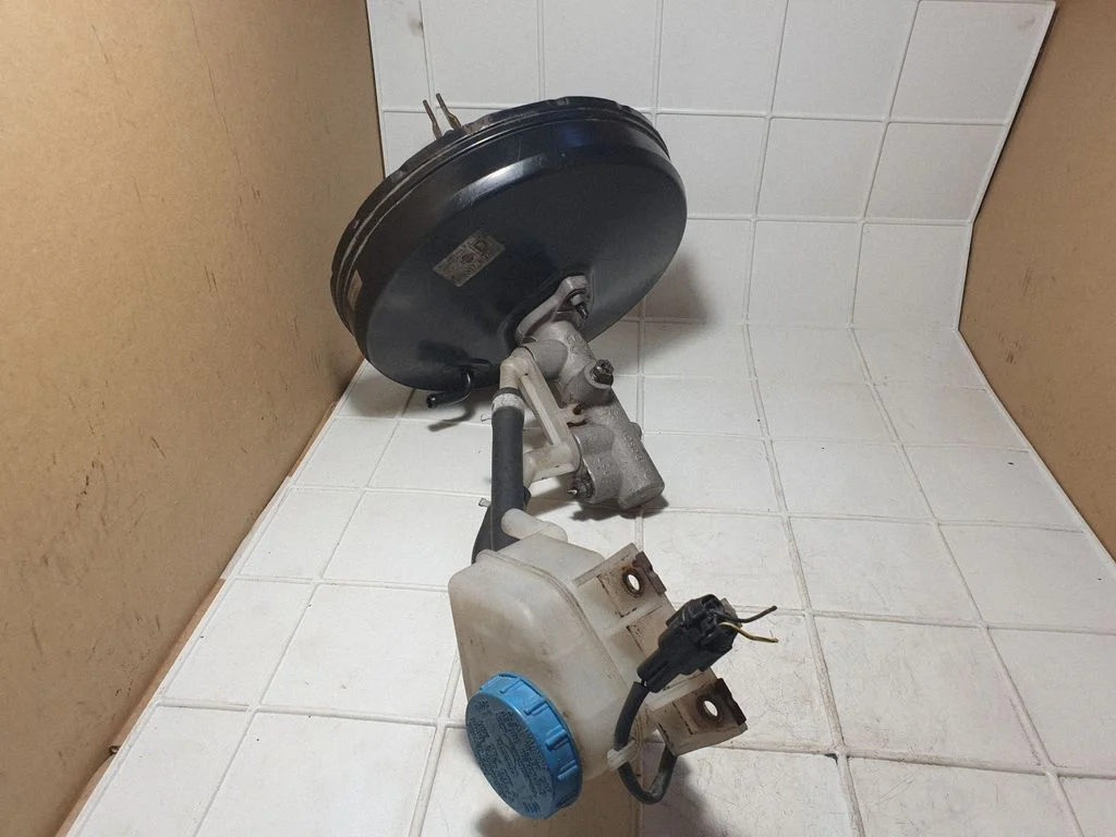 Brake booster – Nissan Almera N16 (2000-2010)