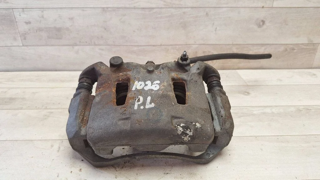 Front brake caliper – front left
