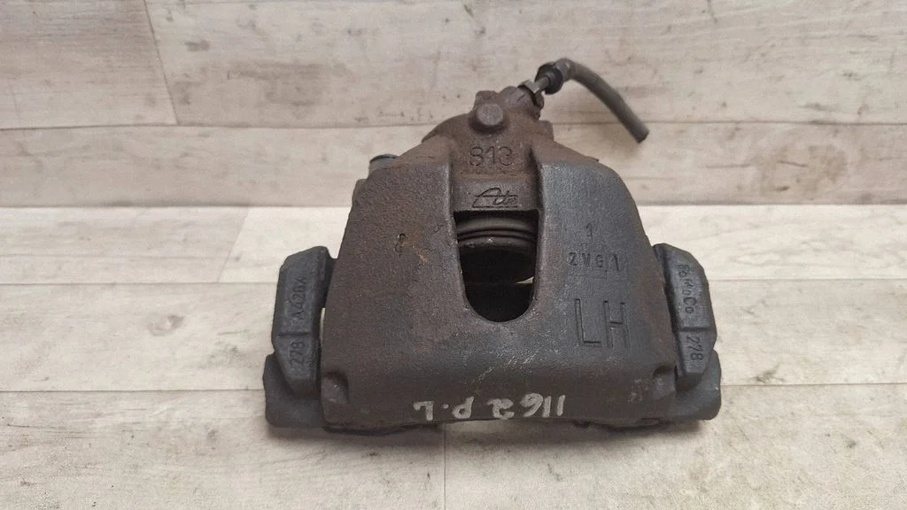 Front brake caliper – front left