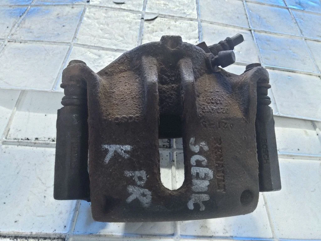 Front brake caliper – Renault Scenic II - Grand scenic II (2003-2006)