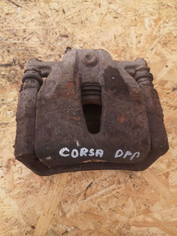 Front brake caliper – Opel Corsa C (2000-2006)