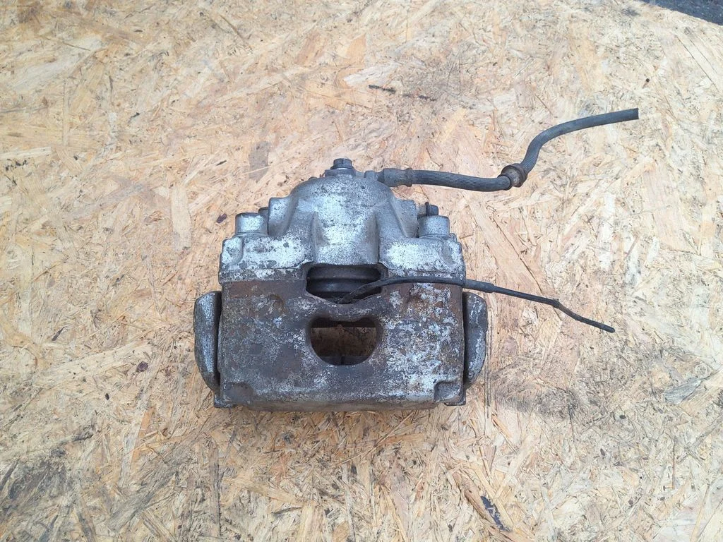 Front brake caliper – Opel Vectra C (2002-2005)