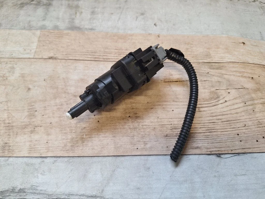 Brake pedal sensor switch 3M5T13480AC