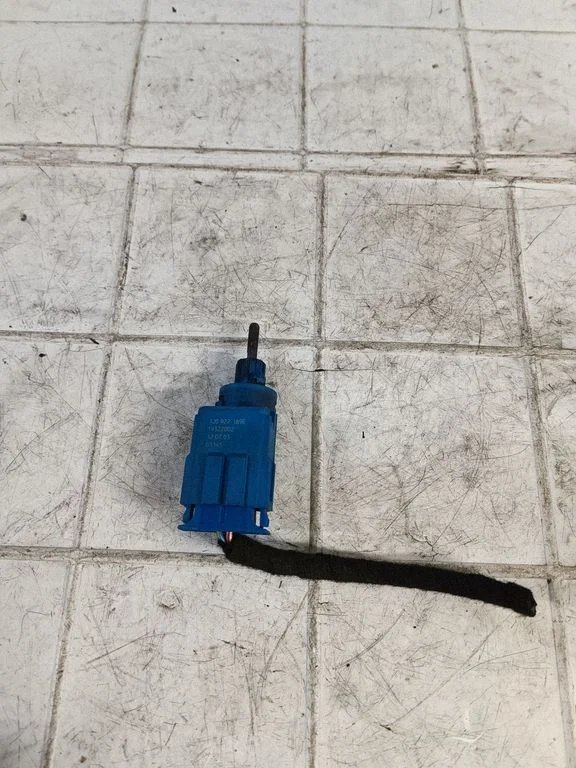 Brake pedal sensor switch – Skoda Octavia Mk1 (1U) (1996-2004)