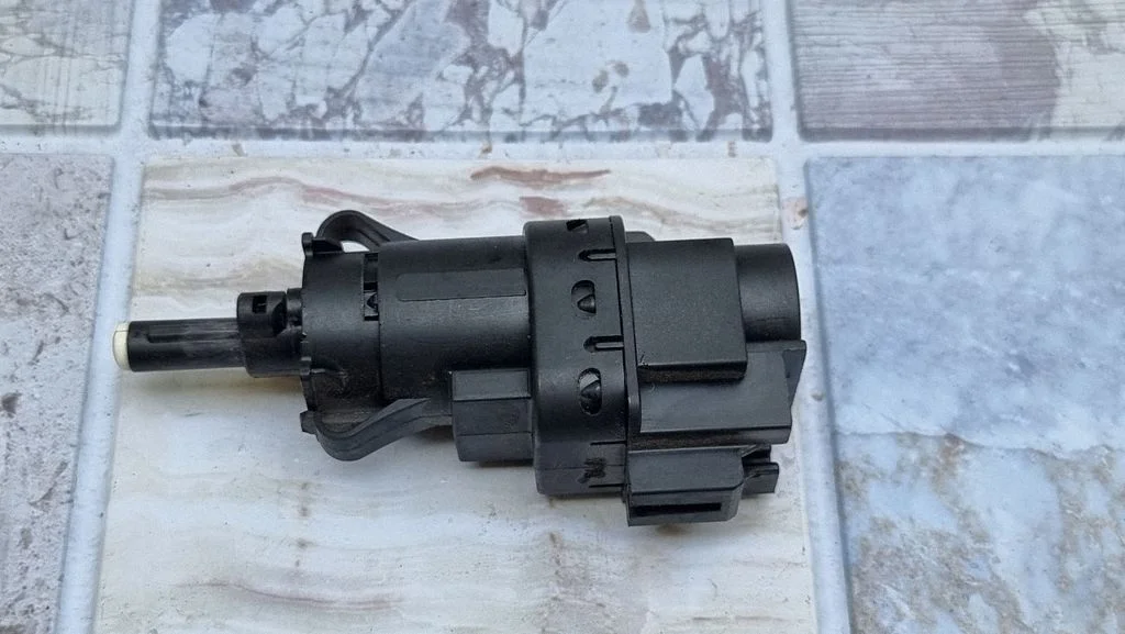 Piduripedaali andur 3M5T13480AC