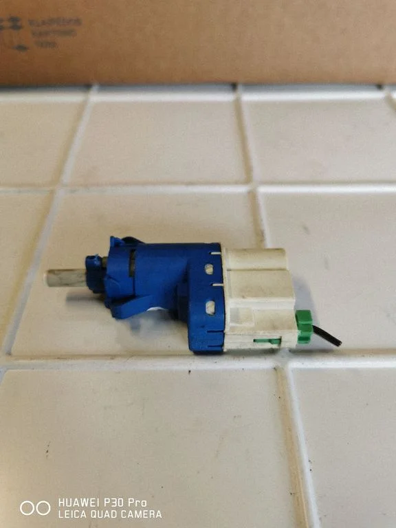 Brake pedal sensor switch 3M5T9C872