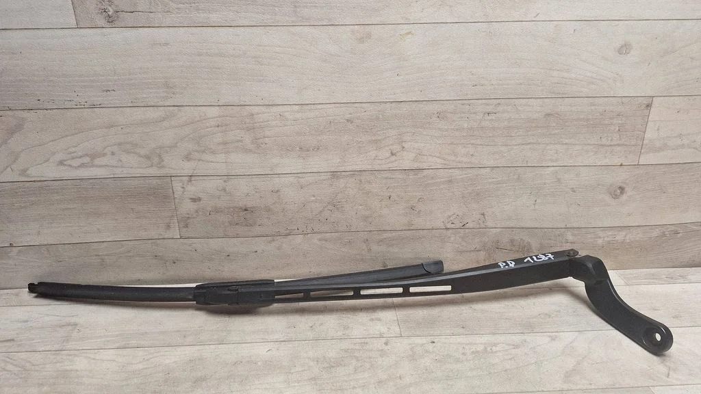 Front wiper blade arm 4B1955407D