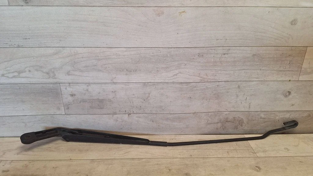 Front wiper blade arm 1J1955410