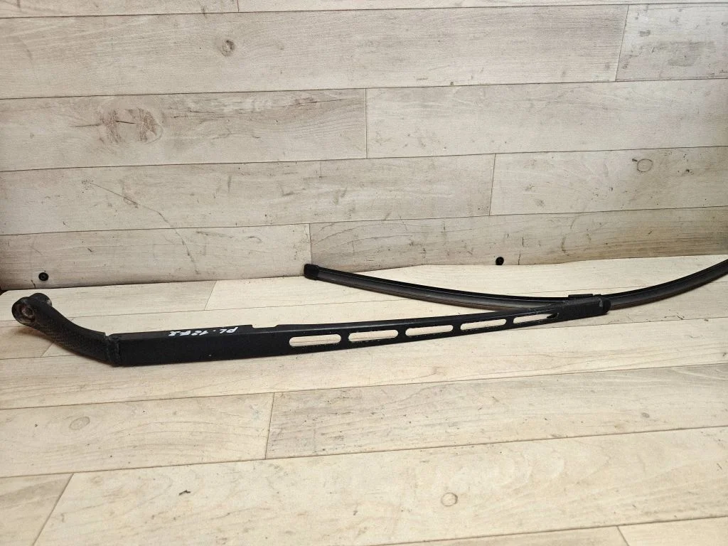 Esiklaasi kojameeste kang 9682797780
