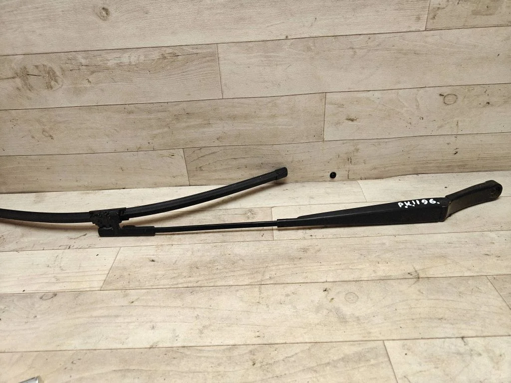 Front wiper blade arm 2K1955409