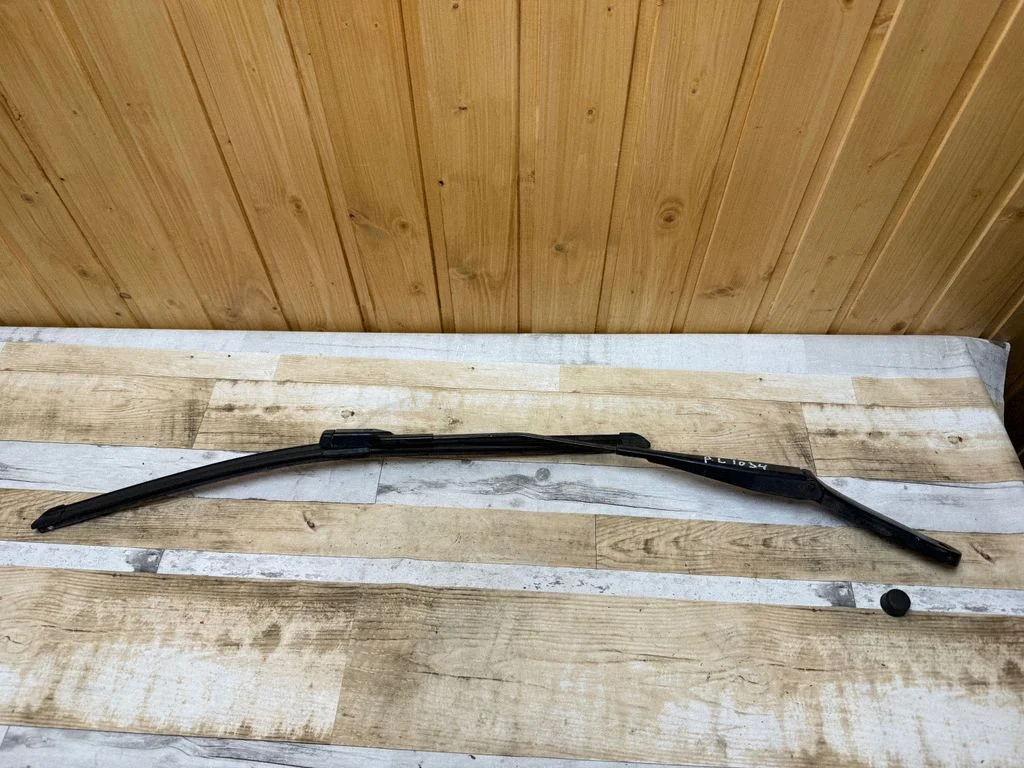 Priekšējā stikla tīrītāja svira 97036203