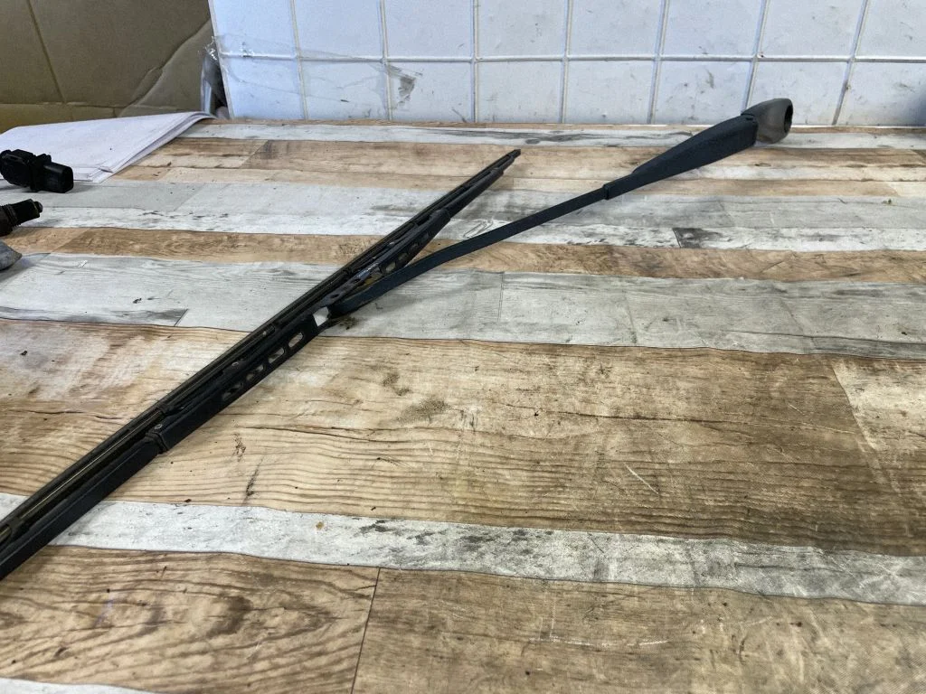 Esiklaasi kojameeste kang – Chrysler Sebring (ST-22 - JR) (2000-2007)