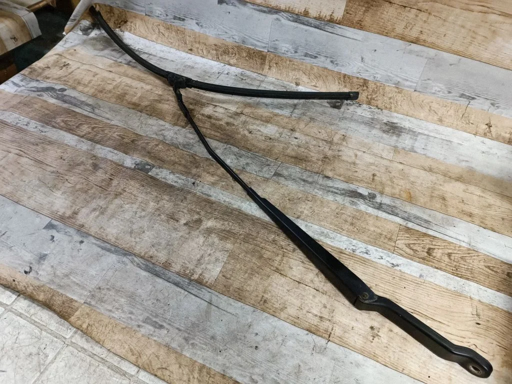Front wiper blade arm – Renault Espace - Grand espace IV (2004-2014)