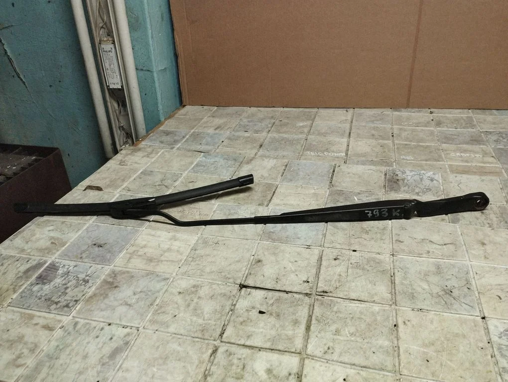 Front wiper blade arm 1J1955409J