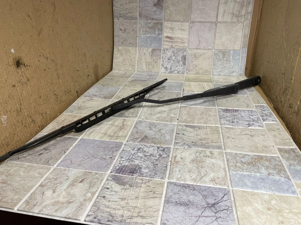 Front wiper blade arm 280007467B