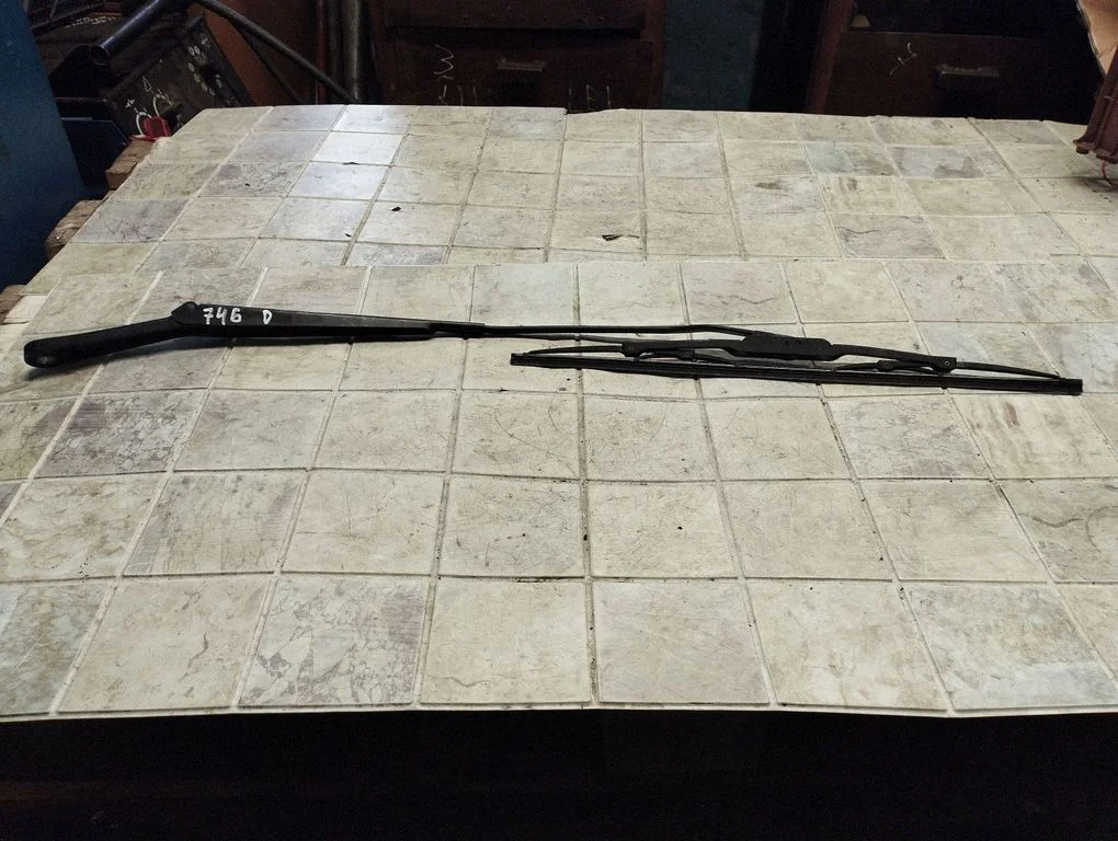 Windshield/front glass wiper blade – Skoda Fabia Mk1 (6Y) (1999-2007)