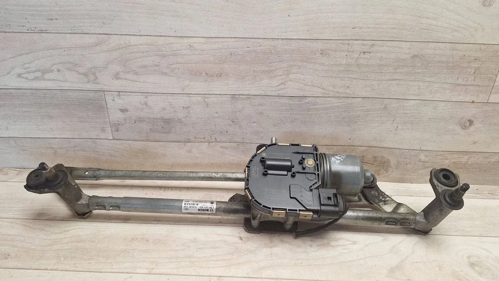 Mechanizm wycieraczek z silniczkiem 1Z1955023E