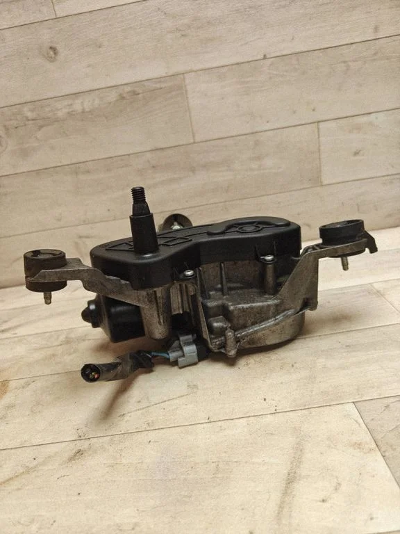 Front wiper linkage and motor 9682761480