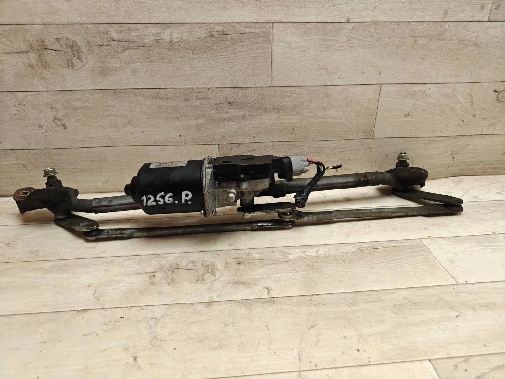 Front wiper linkage and motor 8511005060