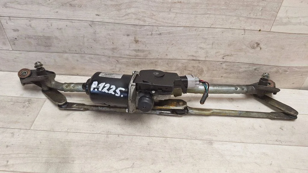 Front wiper linkage and motor 8511005060