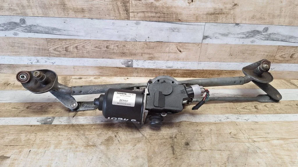 Front wiper linkage and motor 8511005060