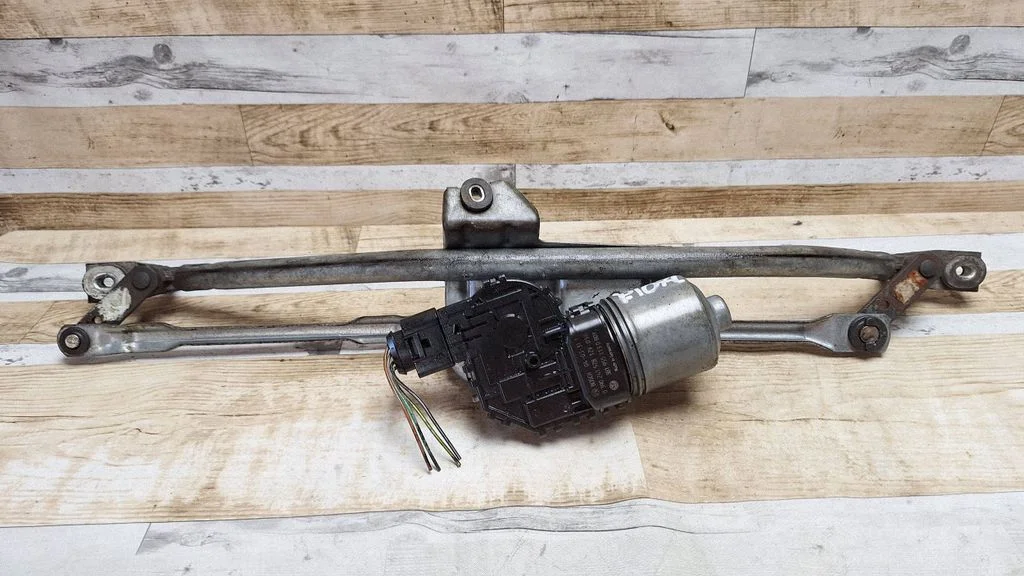 Front wiper linkage and motor 3B1955113D