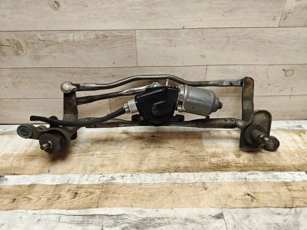 Front wiper linkage and motor 1593000600