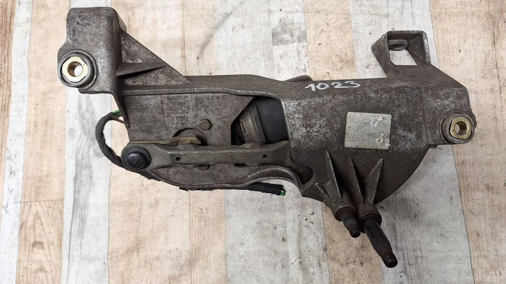 Front wiper linkage and motor 54507211