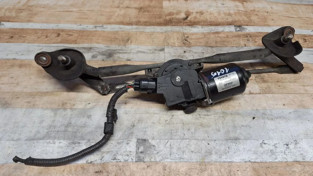 Front wiper linkage and motor 851100F020