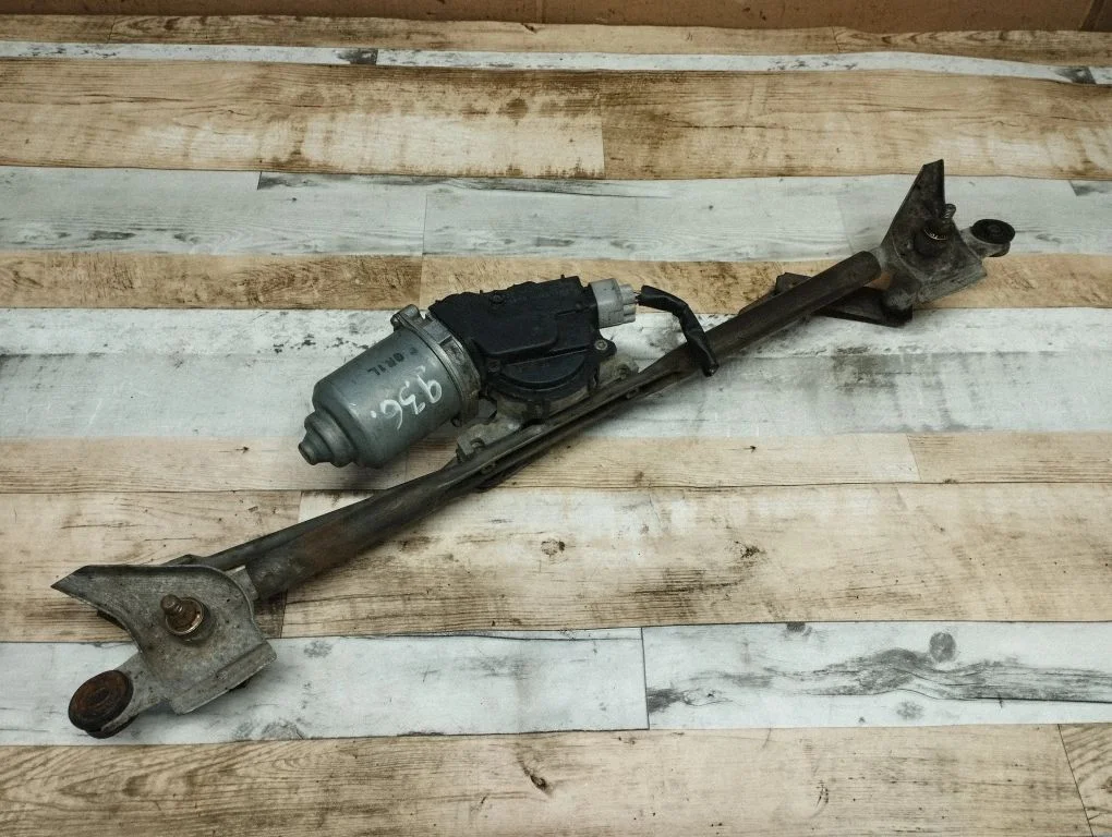Front wiper linkage and motor 1593000641