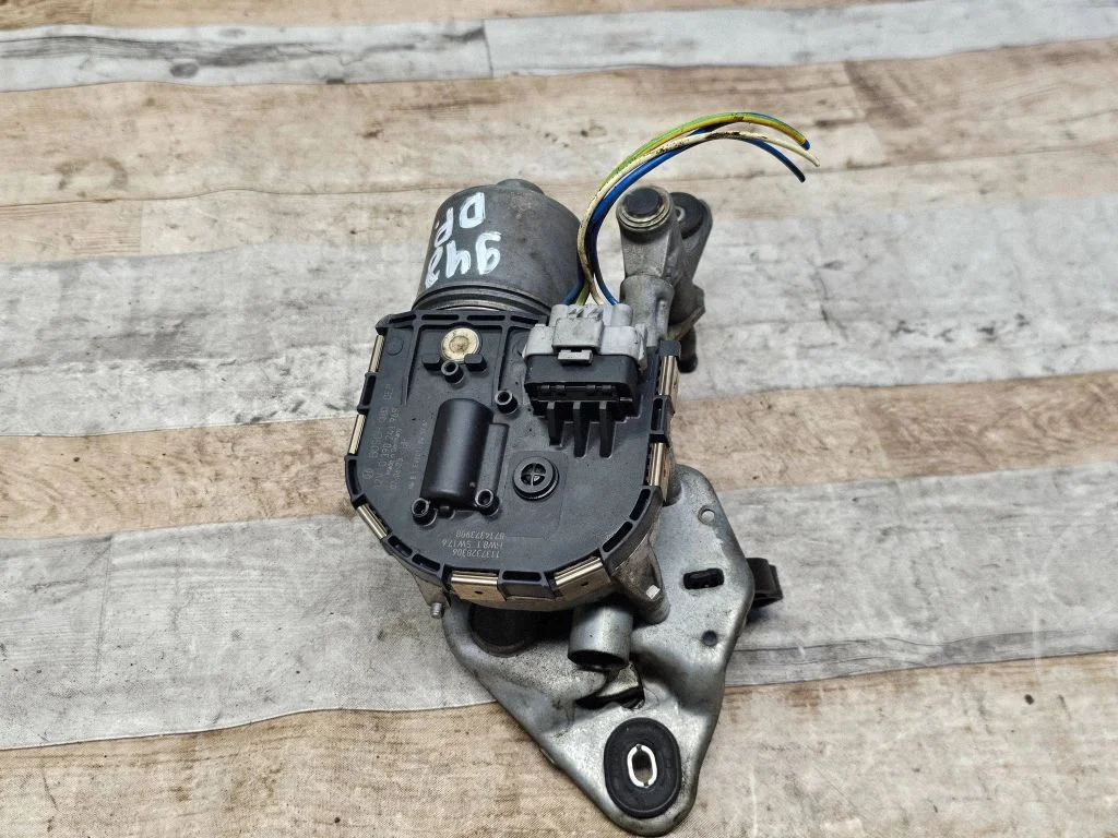 Front wiper linkage and motor 9661812080