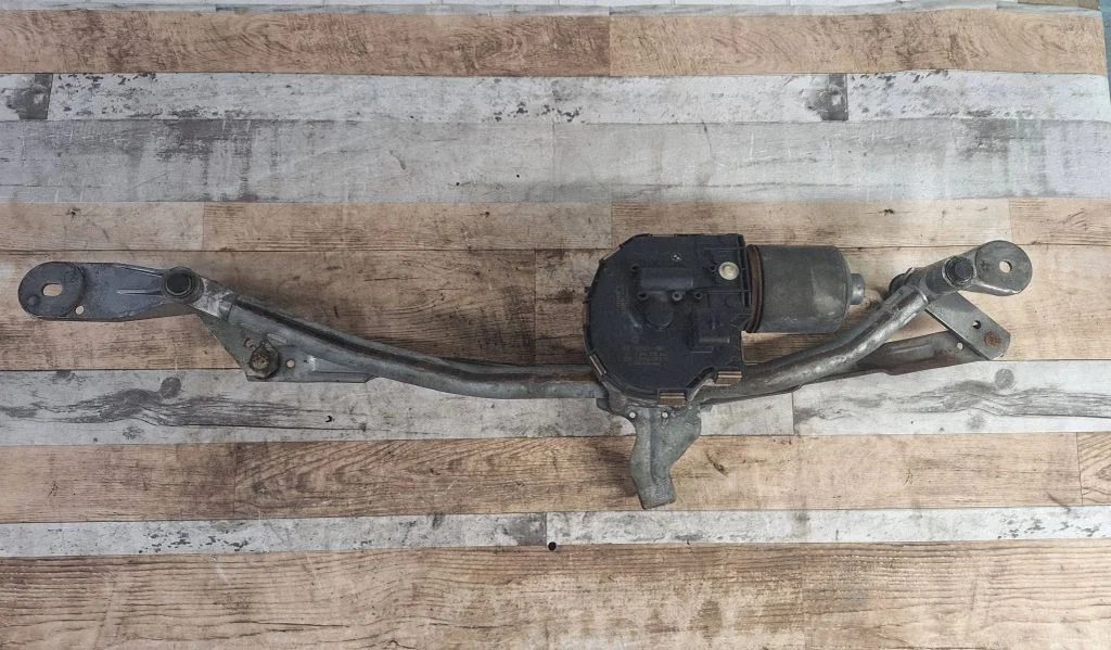 Front wiper linkage and motor 7306274
