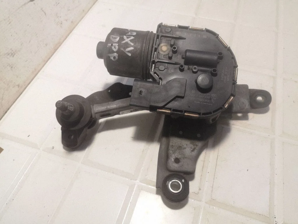 Front wiper linkage and motor 1397220676