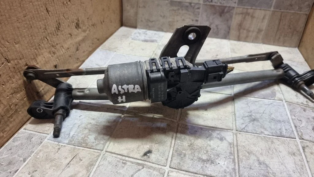 Front wiper linkage and motor 0390241538