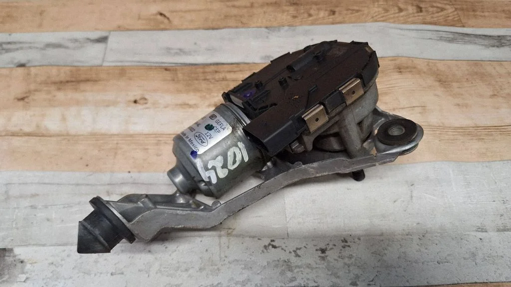 Wiper motor – Ford Focus (2010-2017)