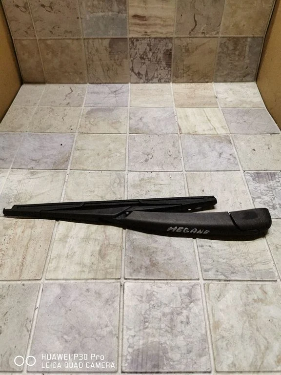 Rear wiper blade arm 8200081076