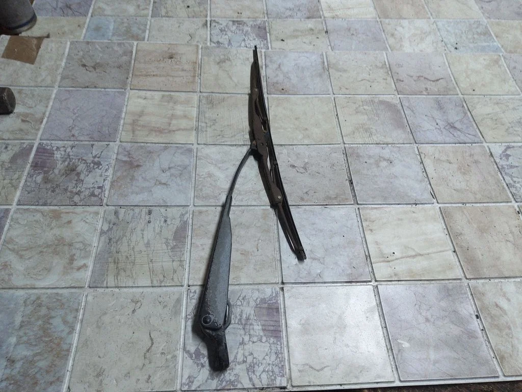 Rear wiper blade arm – Opel Vectra B (1996-2002)