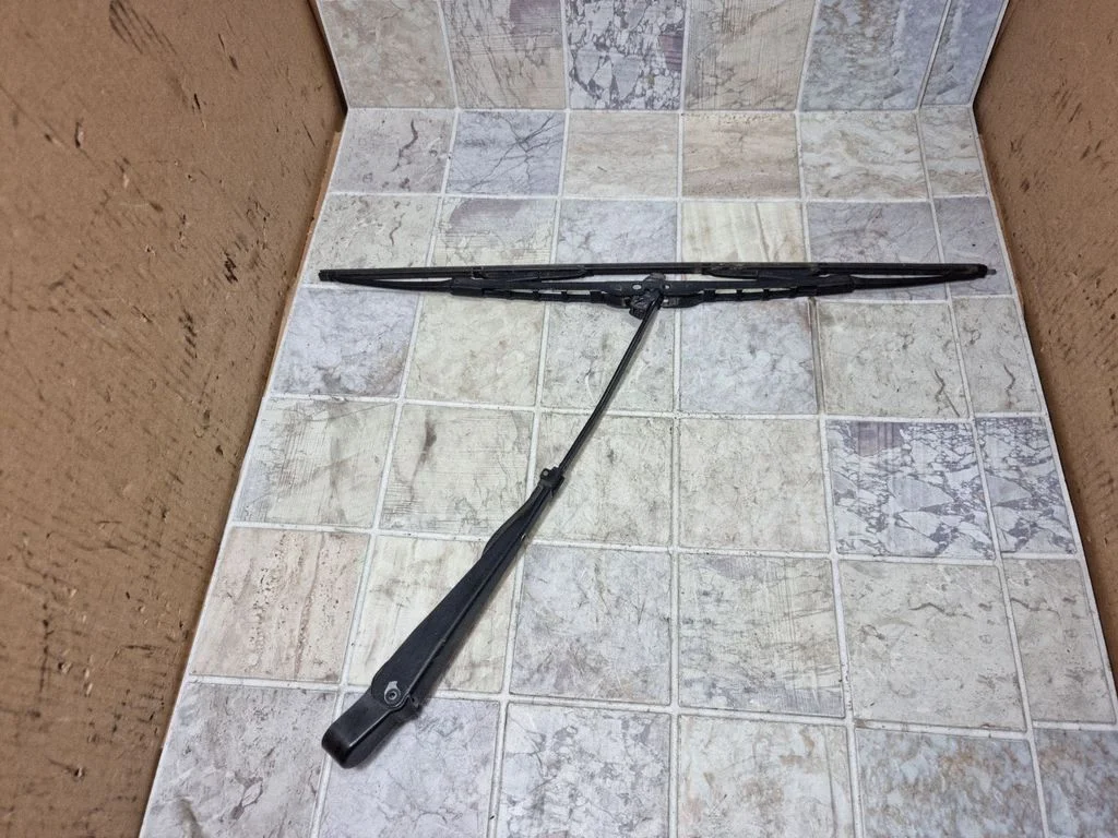 Rear wiper blade arm 96314521