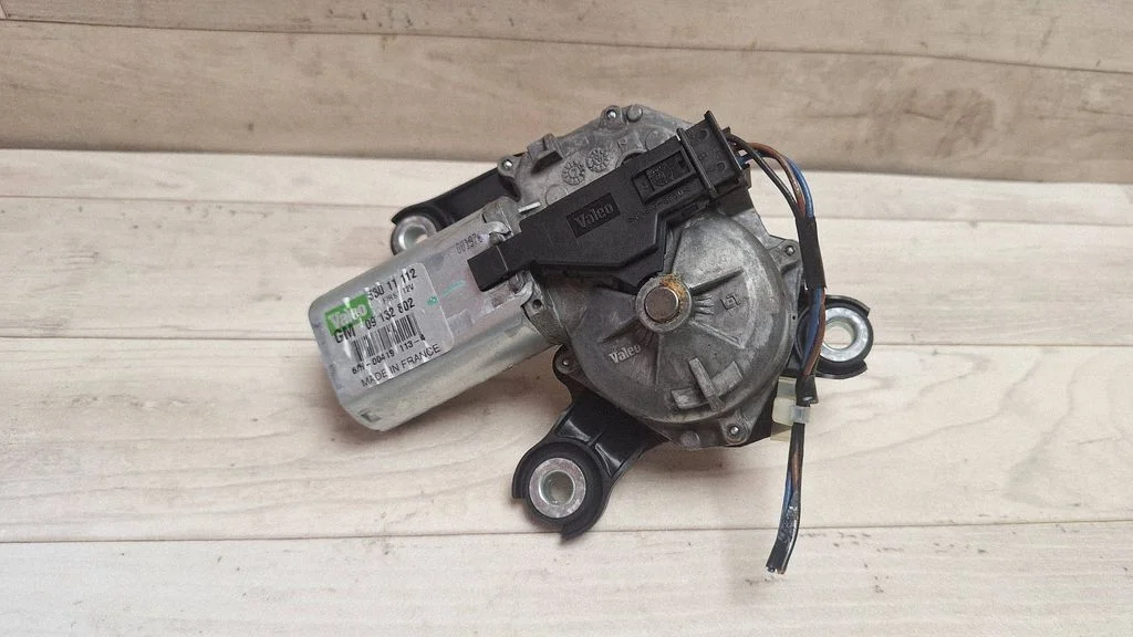 Tagaklaasi kojamehe mootor – Opel Meriva A (2003-2010)