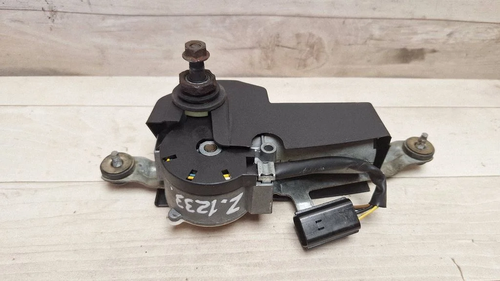 Rear window wiper motor DLB101620