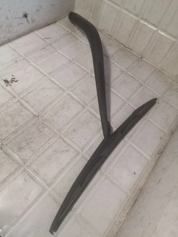 Rear wiper blade arm 8200001885