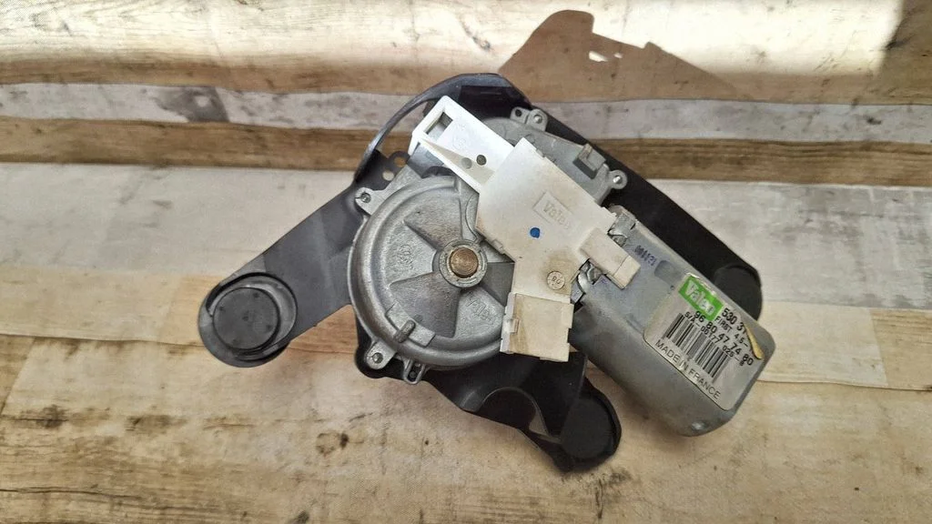 Rear window wiper motor – Peugeot 308 (2007-2013)