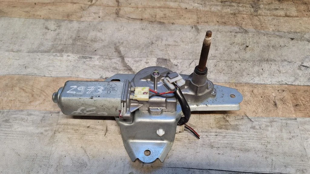 Rear window wiper motor
